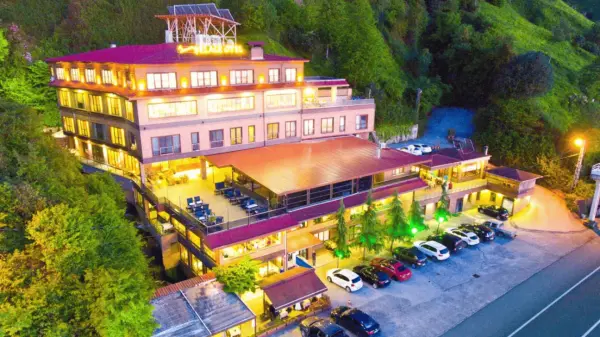 Otel
